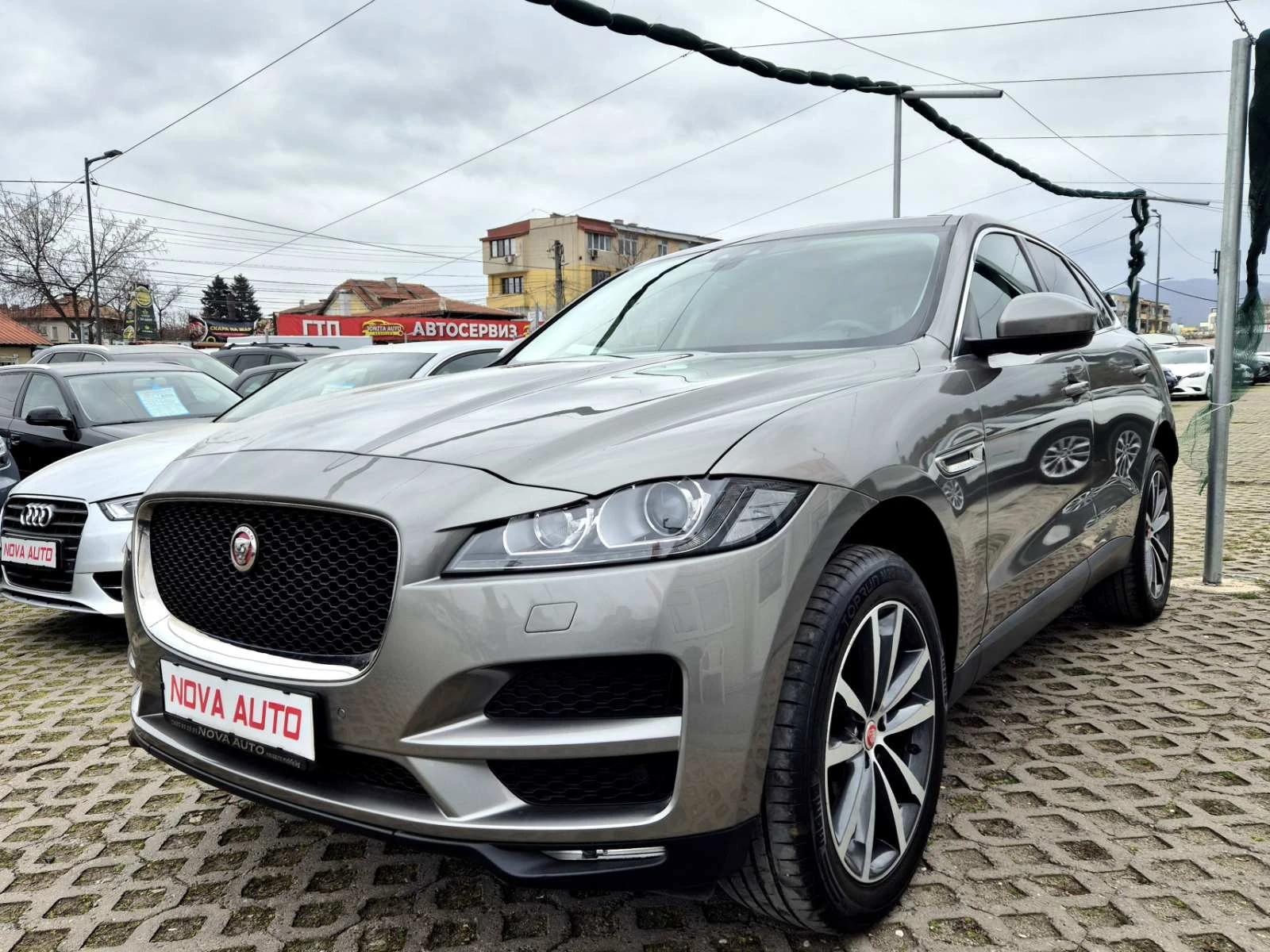 Jaguar F-PACE 2.0D-ПАНОРАМА-168.000км-СУПЕР СЪСТОЯНИЕ