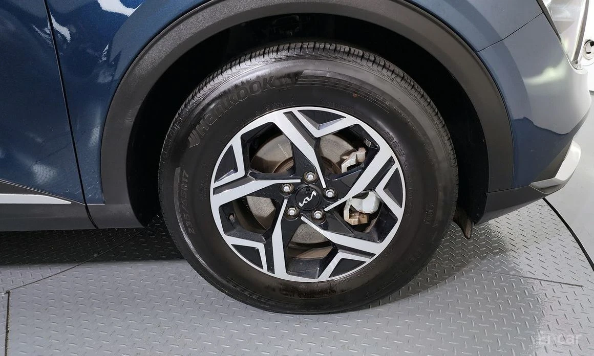 Kia Sportage 2.0* DIGITAL* ОБДУХВАНЕ* ПОДГРЕВ* КАМЕРА, снимка 5 - Автомобили и джипове - 54026212