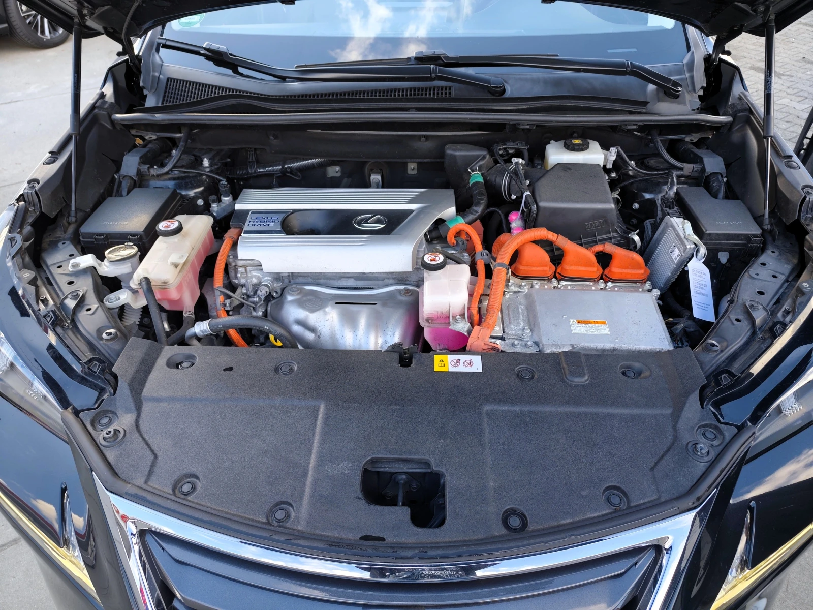 Lexus NX 300h 2.5 Hybrid, снимка 6 - Автомобили и джипове - 54360482