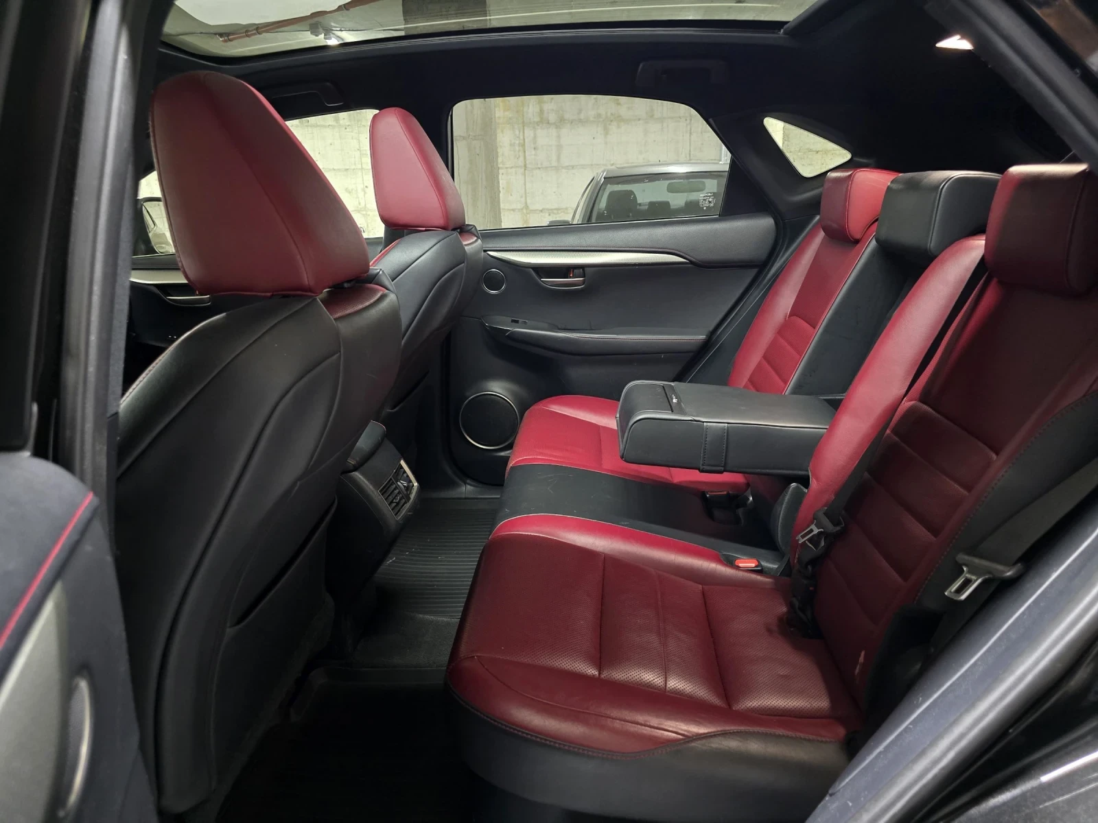Lexus NX 300h F-Sport Premium, снимка 12 - Автомобили и джипове - 54402222