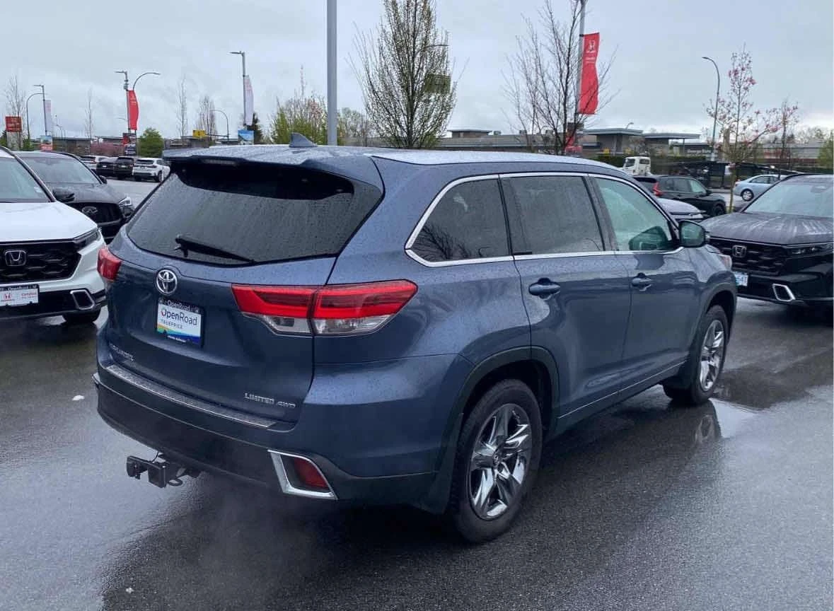 Toyota Highlander * Limited * АВТОКРЕДИТ * ОТ ПРЕДСТАВИТЕЛСТВО, снимка 5 - Автомобили и джипове - 54884755