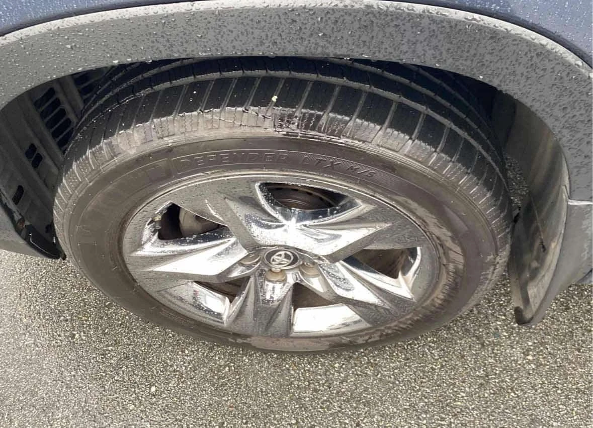 Toyota Highlander * Limited * АВТОКРЕДИТ * ОТ ПРЕДСТАВИТЕЛСТВО, снимка 6 - Автомобили и джипове - 54884755