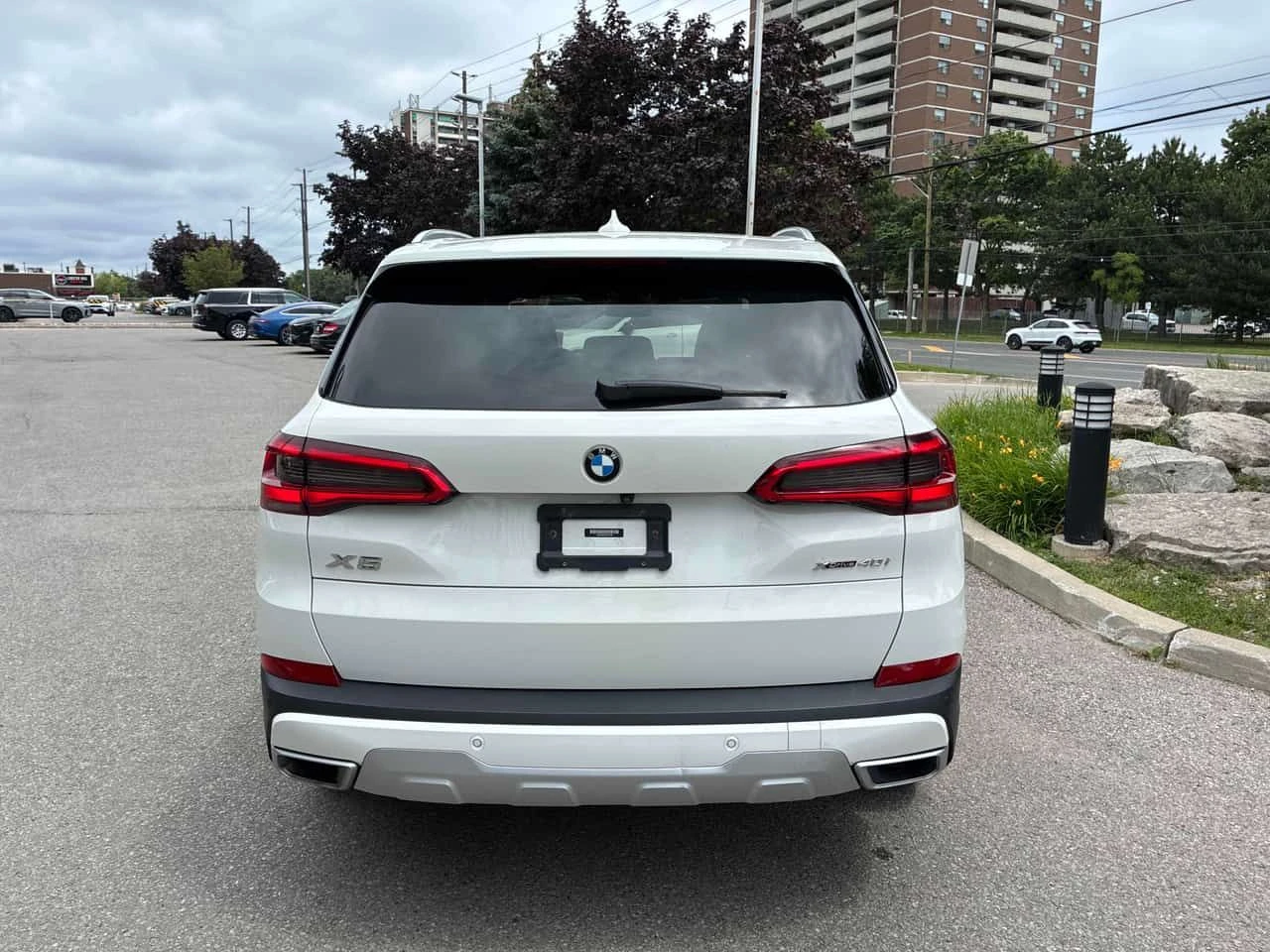 BMW X5 xDrive40i/ПАНОРАМА/АВТОКРЕДИТ БЕЗ ПЪРВОНАЧАЛНА , снимка 5 - Автомобили и джипове - 55068987