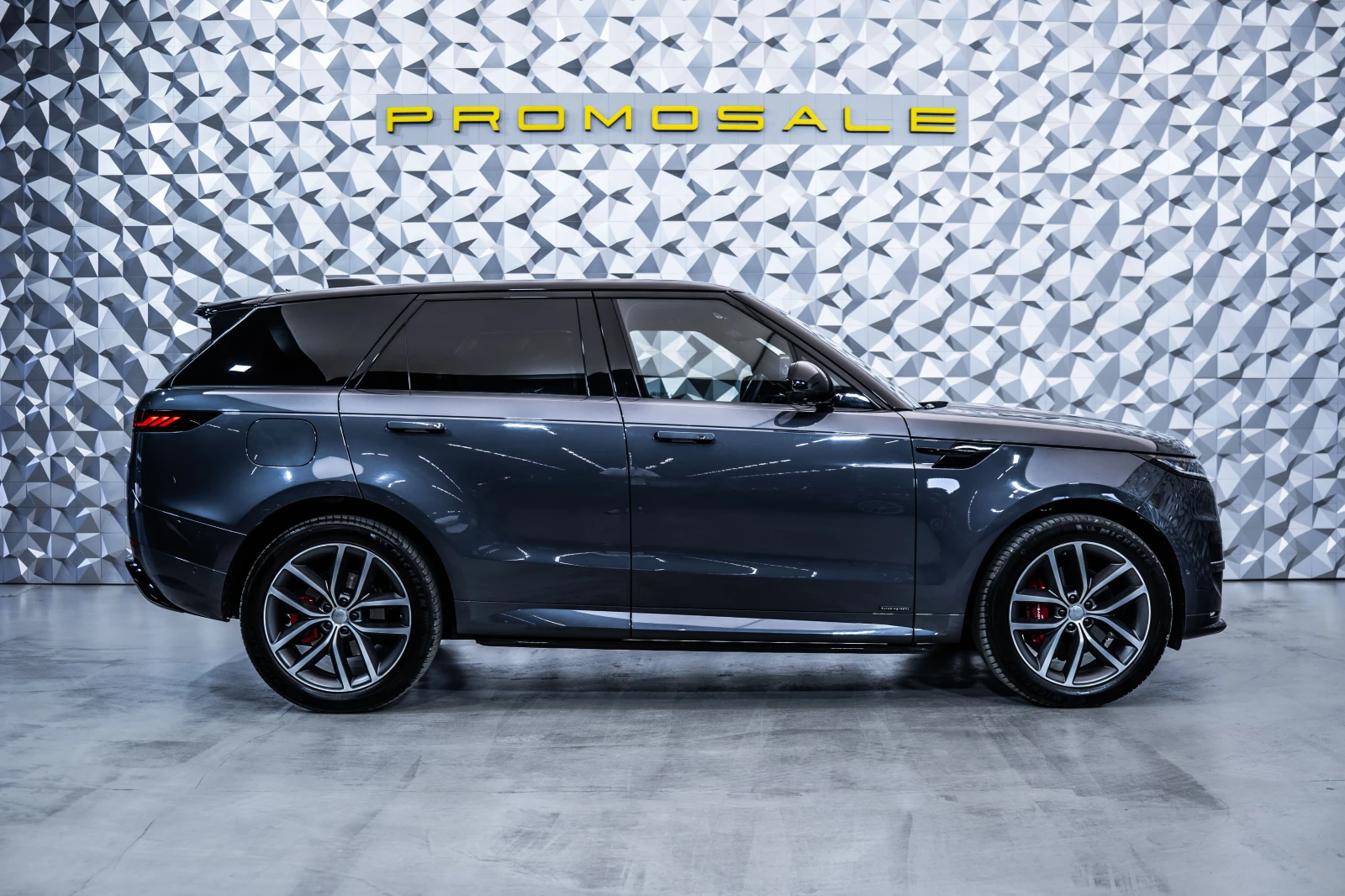 Land Rover Range Rover Sport D350 Autobiography* 360* Пано* Meridian, снимка 6 - Автомобили и джипове - 55663955