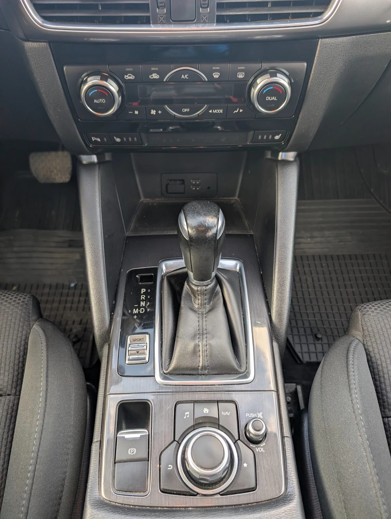 Mazda CX-5 4х4, 140 000 км, автоматик, файслифт, снимка 10 - Автомобили и джипове - 56185583