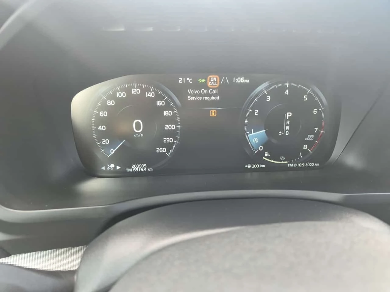 Volvo Xc90 R Design T6 / DISTRONIC / PANO / MEMORY , снимка 9 - Автомобили и джипове - 56297843