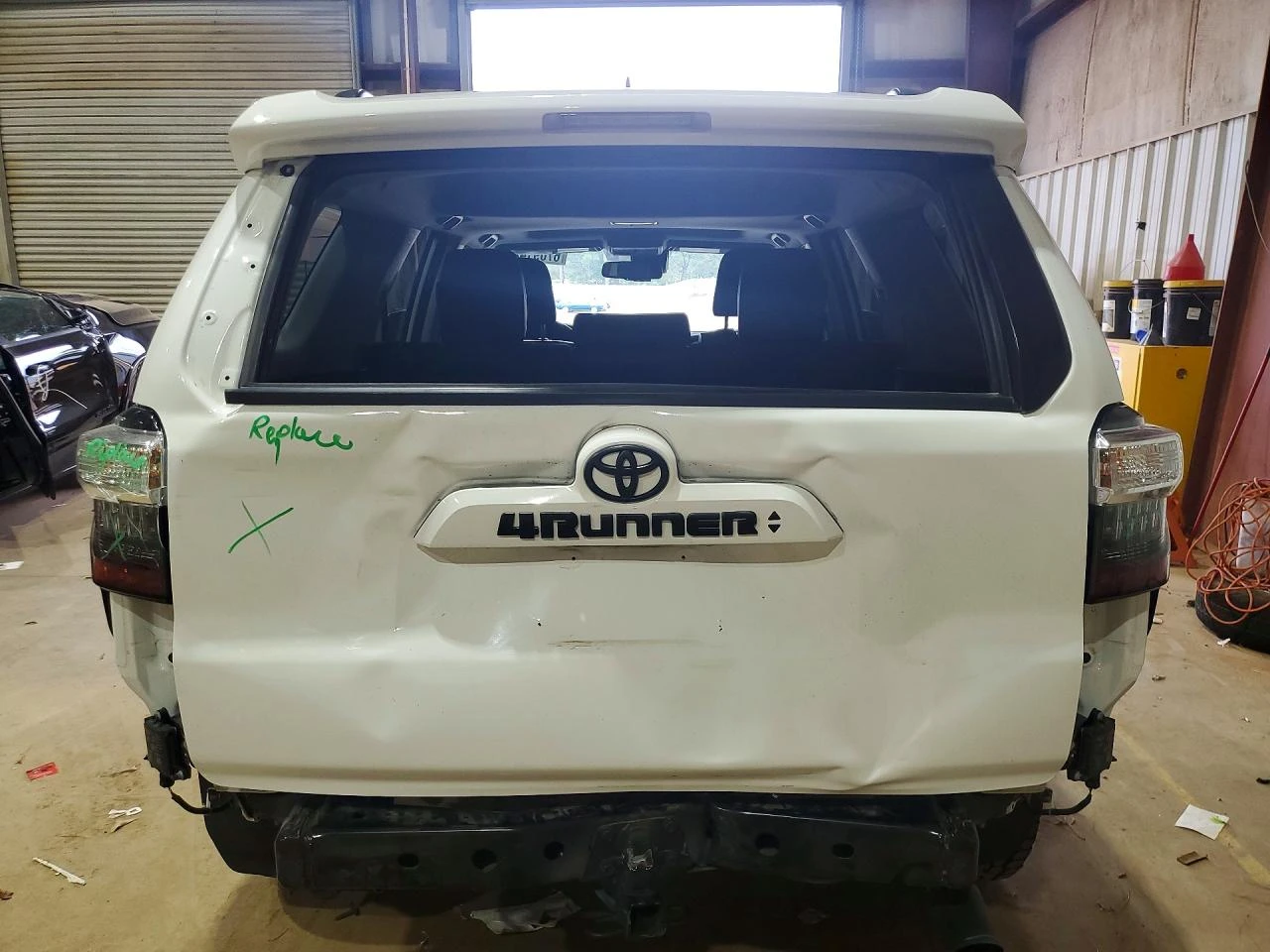 Toyota 4runner SR5* 4X4* PREMIUM* DISTRONIC* BLIND-SPOT* LANE-AS* | Mobile.bg � ����������� 5
