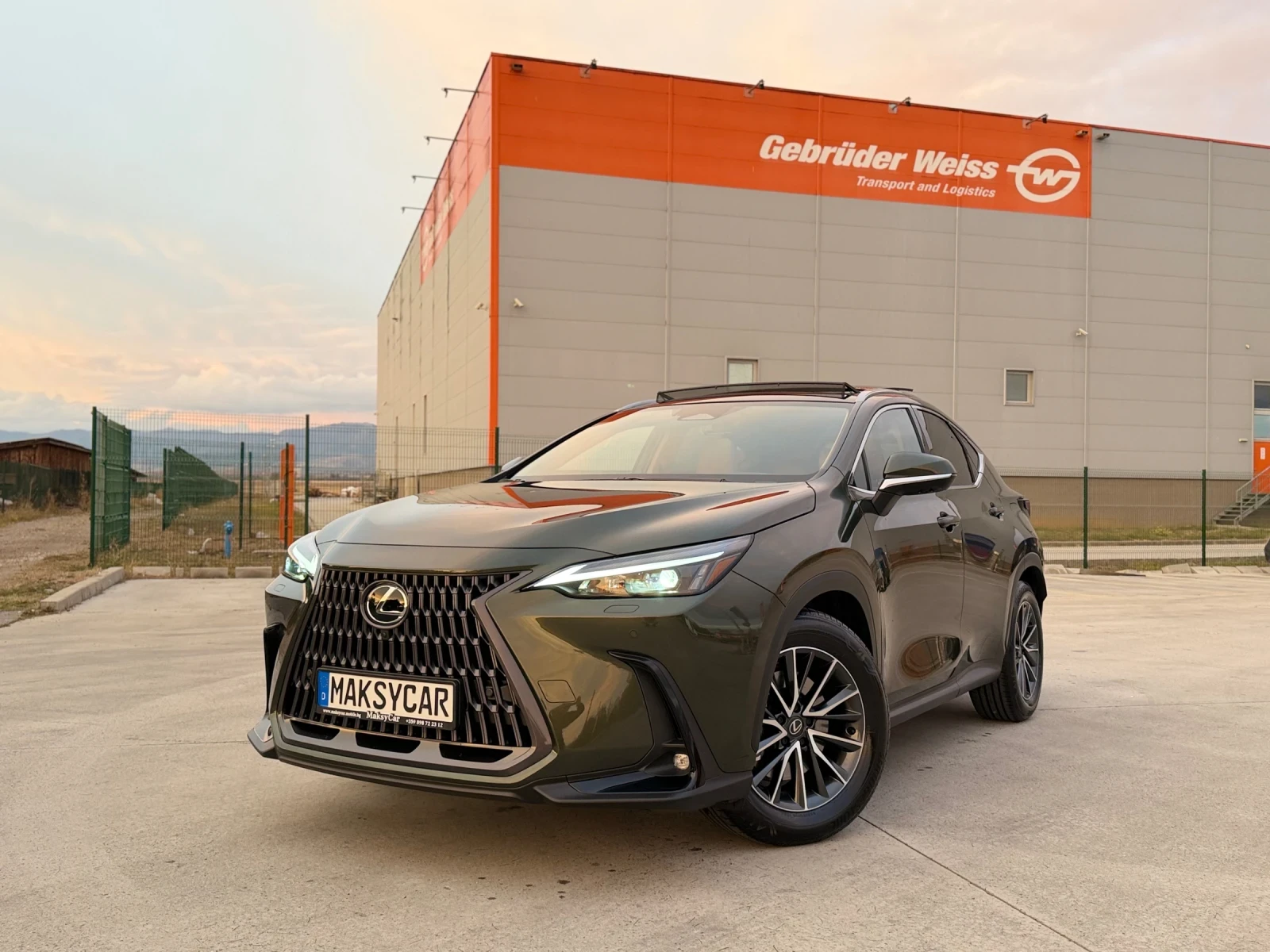 Lexus NX 450 h+ Executive E-FOUR Germany НАЛИЧЕН, снимка 3 - Автомобили и джипове - 56547156