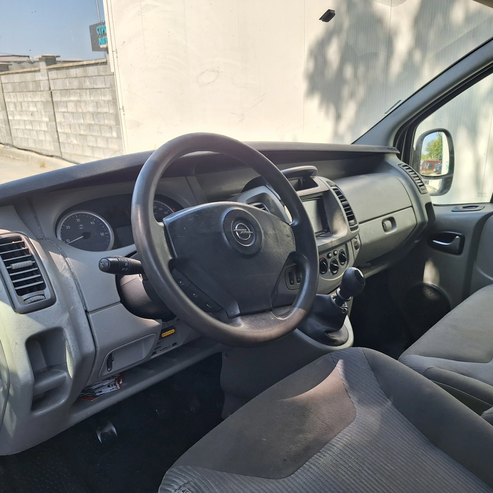 Opel Vivaro 2.0 cdti - изображение 5