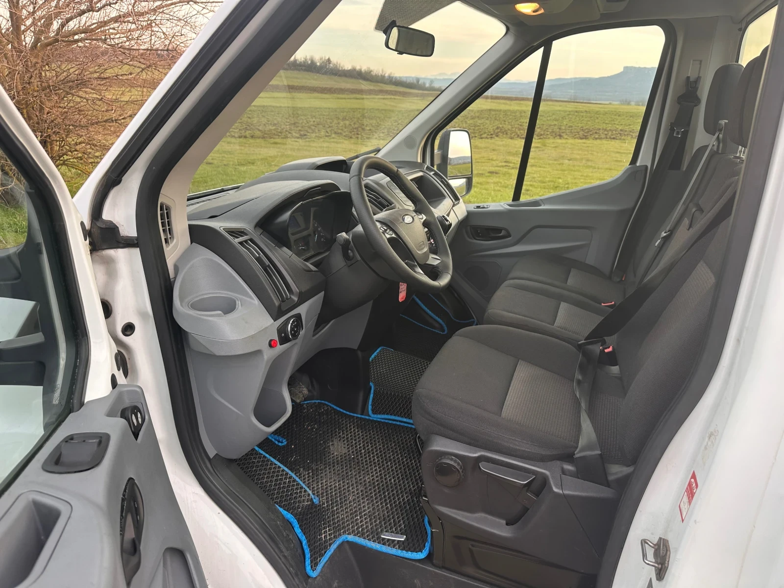 Ford Transit 2.0tdci EURO6 автовоз, снимка 10 - Бусове и автобуси - 53759869