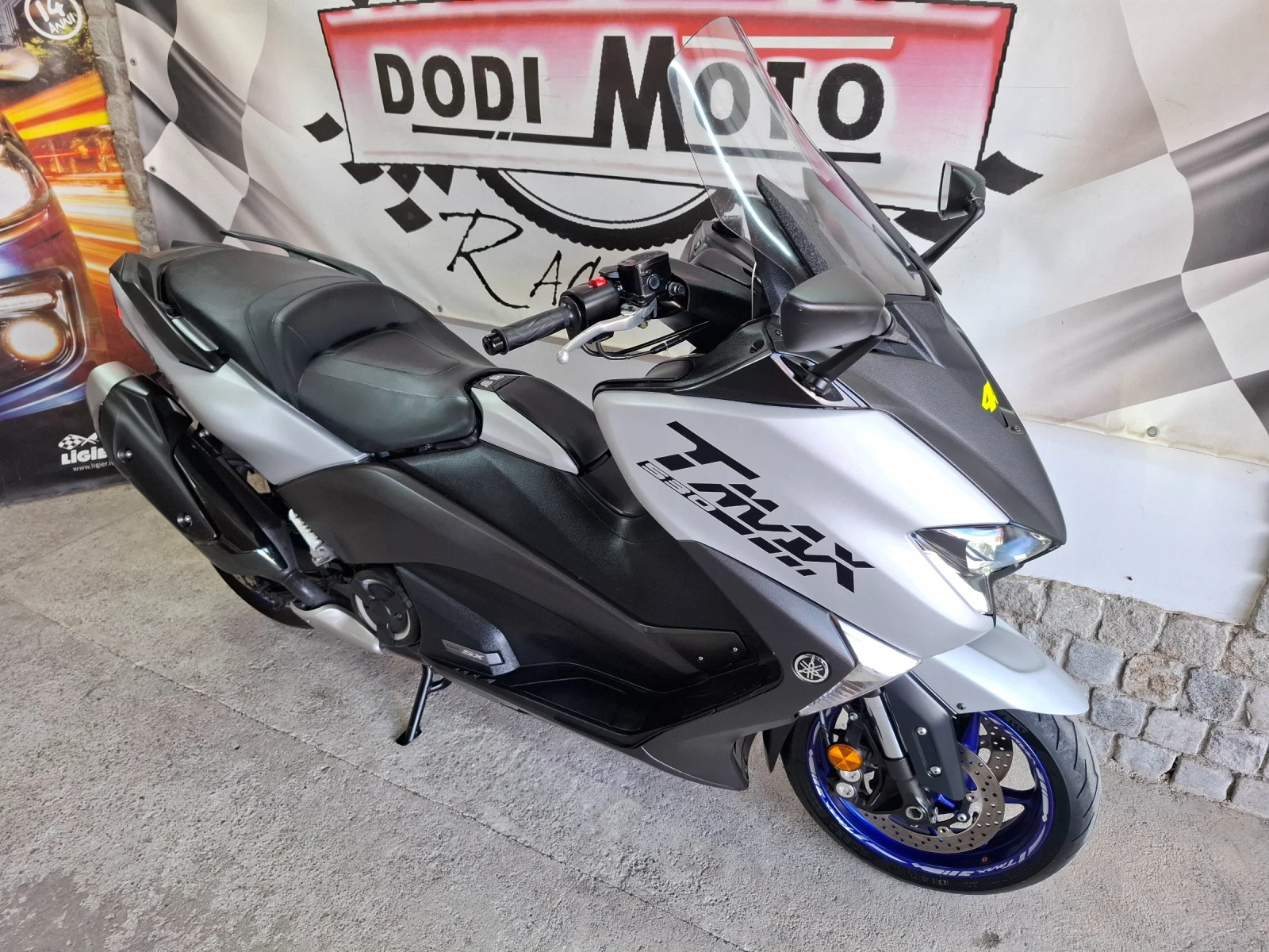 Yamaha T-max  - изображение 10
