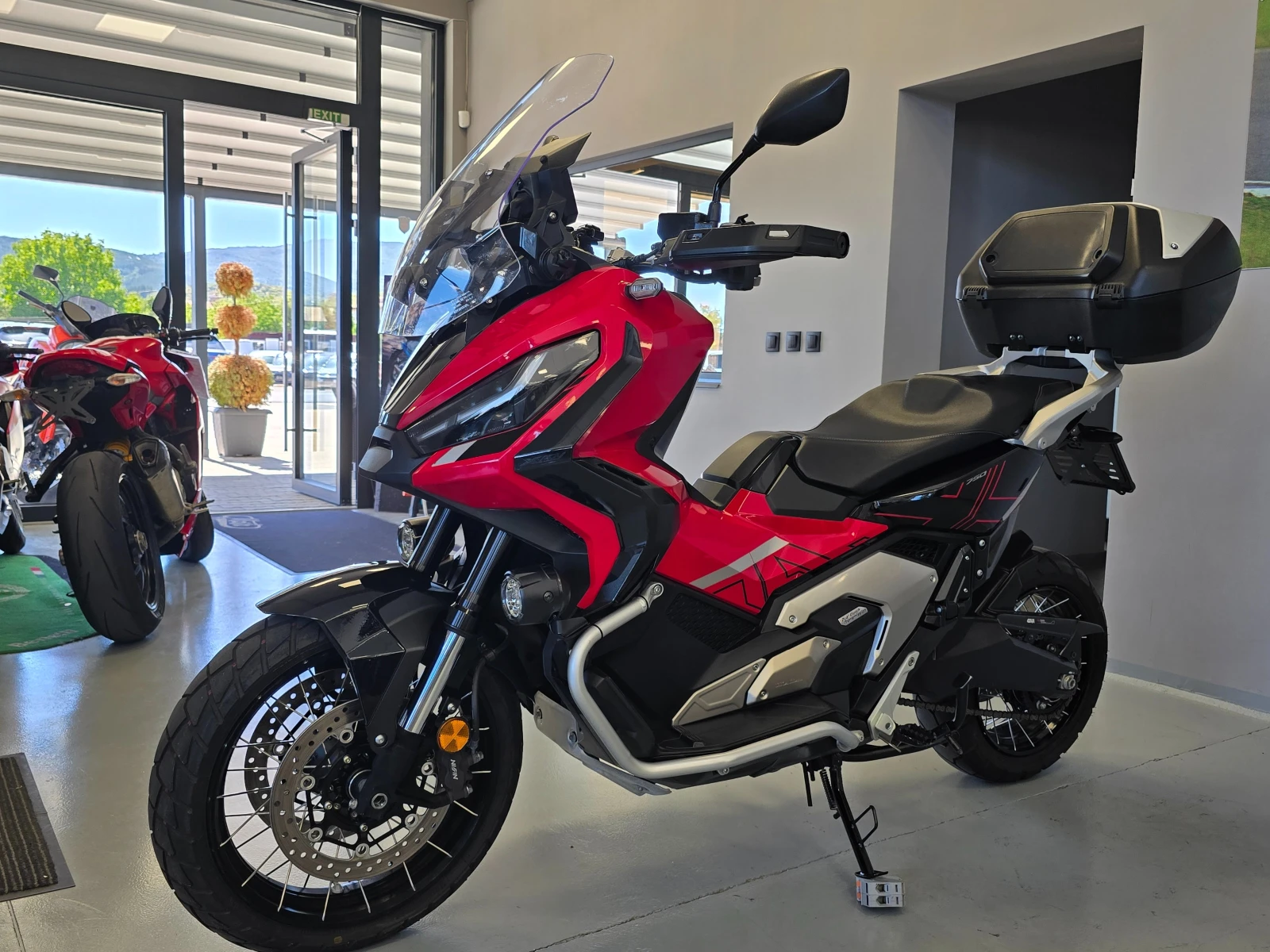 Honda X-ADV 750ie, Special Edition, 6000км.!, снимка 7 - Мотоциклети и мототехника - 55999095