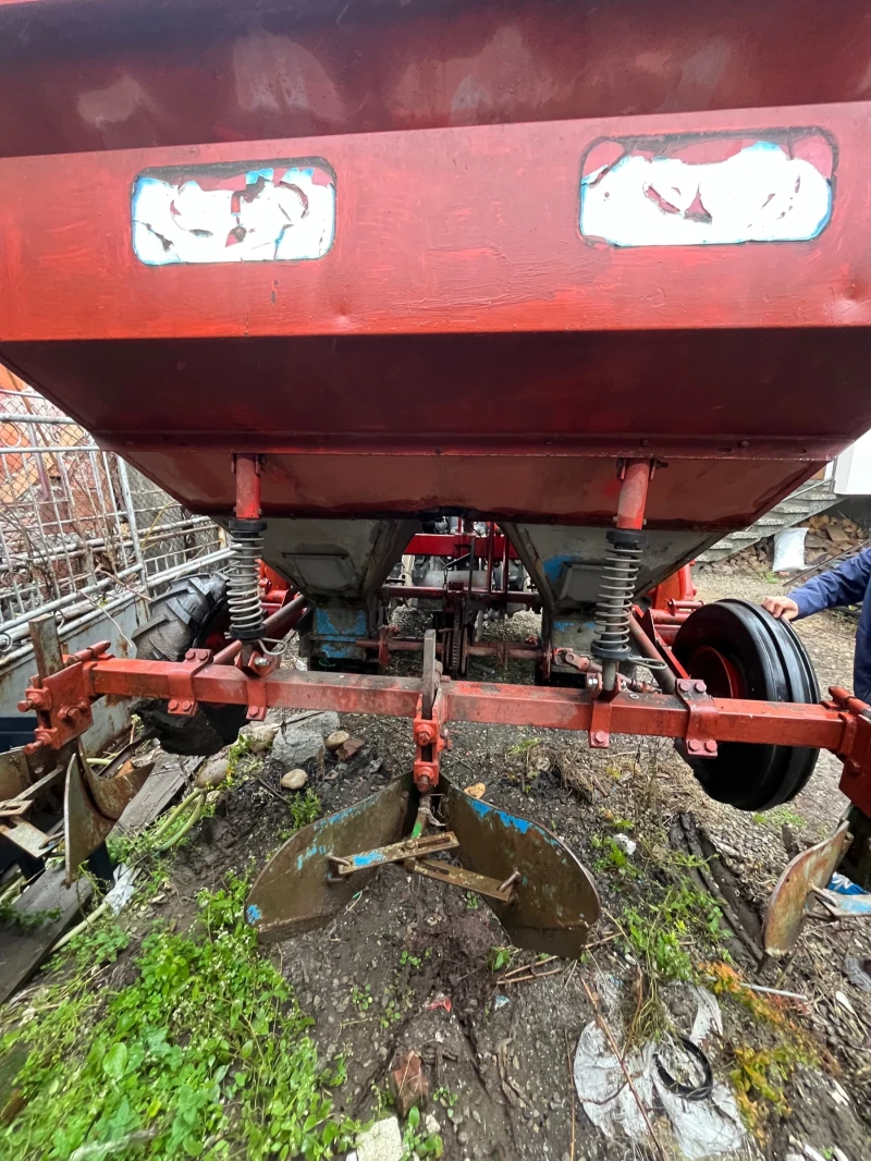 Сеялка Друга марка, снимка 9 - Селскостопанска техника - 52671521