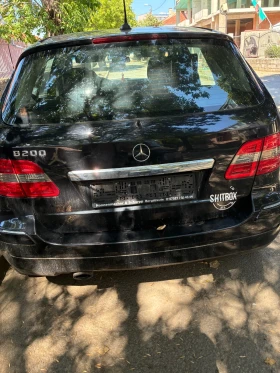 Mercedes-Benz C 200, снимка 5