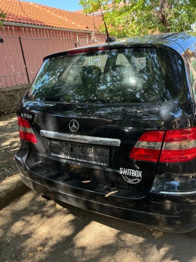 Mercedes-Benz C 200, снимка 3