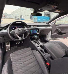 VW Passat 2.0 TSI* R-Line* Dynaudio* Печка* 95к км, снимка 11