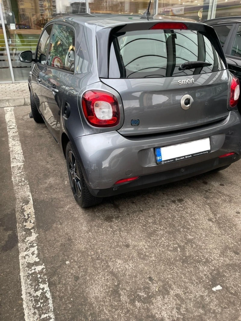 Smart Forfour, снимка 4 - Автомобили и джипове - 43391213