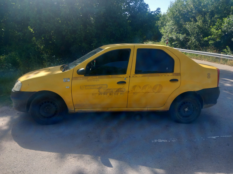 Dacia Logan, снимка 1 - Автомобили и джипове - 46321904