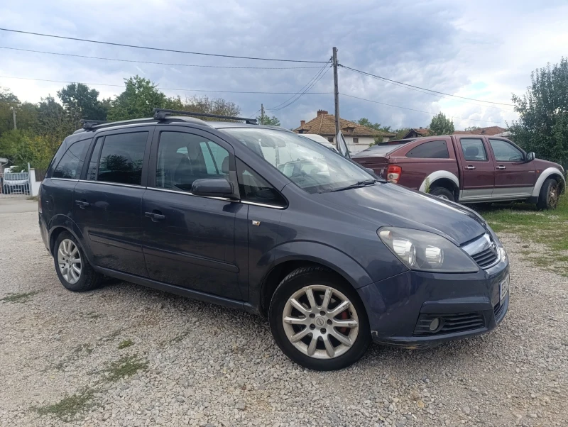 Opel Zafira, снимка 3 - Автомобили и джипове - 47799935