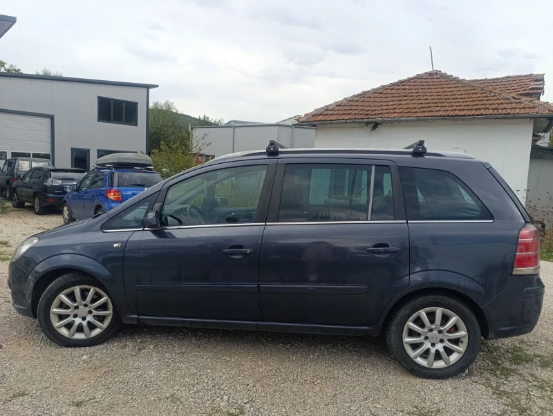 Opel Zafira, снимка 5 - Автомобили и джипове - 47799935