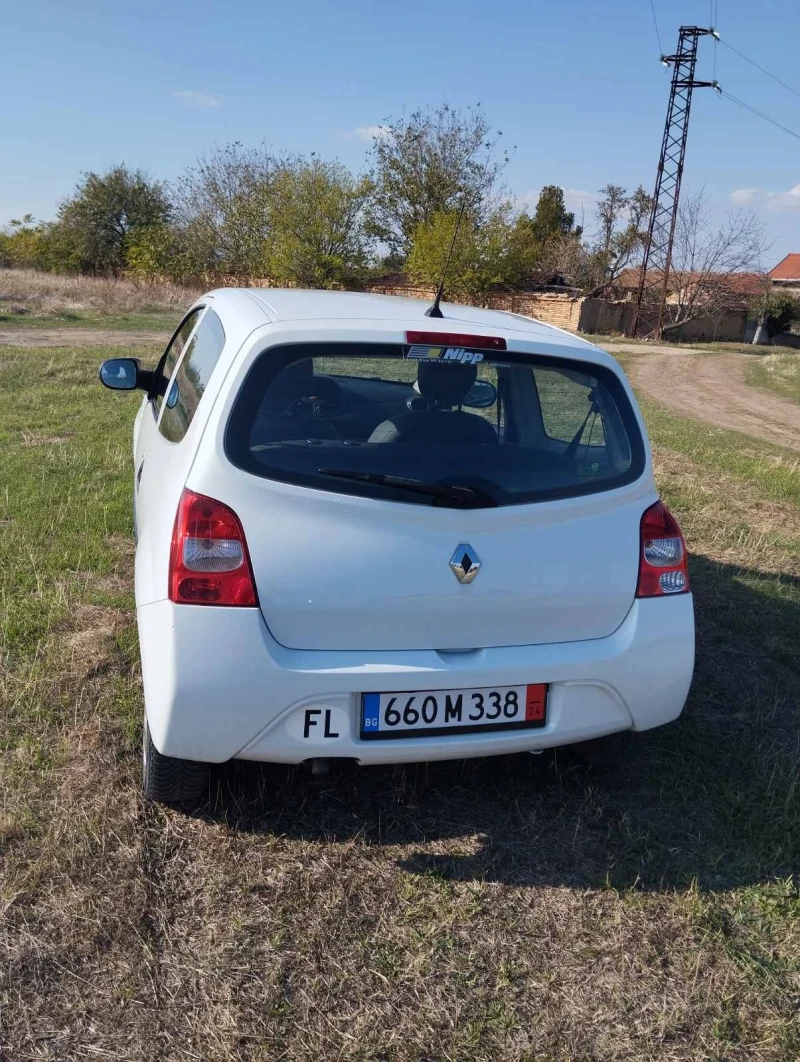 Renault Twingo, снимка 3 - Автомобили и джипове - 47623547