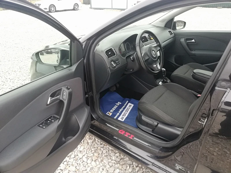 VW Polo 1.4i AVTOMAT kli IT, снимка 9 - Автомобили и джипове - 47943420