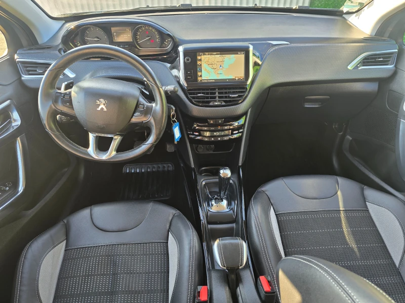 Peugeot 2008 31000km* EU6* ALLURE , снимка 8 - Автомобили и джипове - 48500418