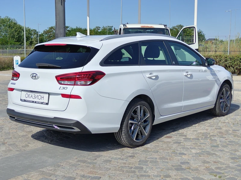 Hyundai I30 1.6CRDI/116 к.с/EDITION, снимка 5 - Автомобили и джипове - 48750953