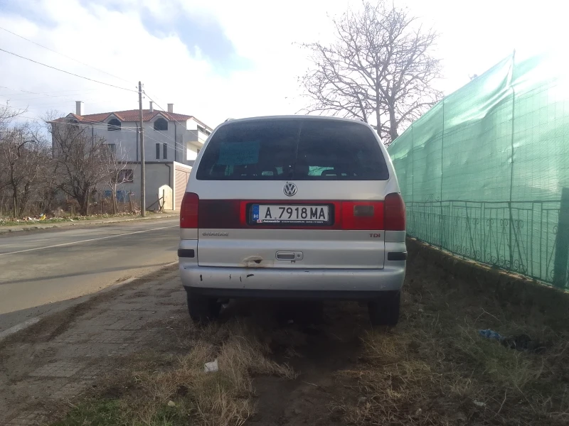 VW Sharan 1.9 TDI 131к.с., снимка 2 - Автомобили и джипове - 48831645