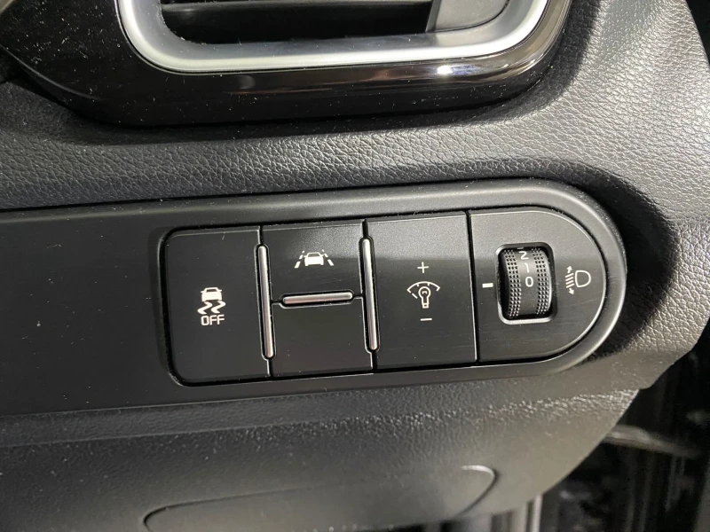 Kia Ceed, снимка 15 - Автомобили и джипове - 51448812