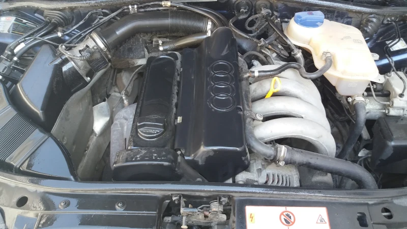 Audi A4 1.6, снимка 5 - Автомобили и джипове - 51668832