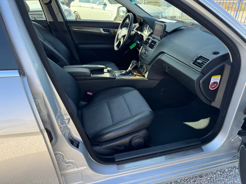 Mercedes-Benz C 220 -CDI-NAVI-XENON-AVTOMAT, снимка 13 - Автомобили и джипове - 51732839