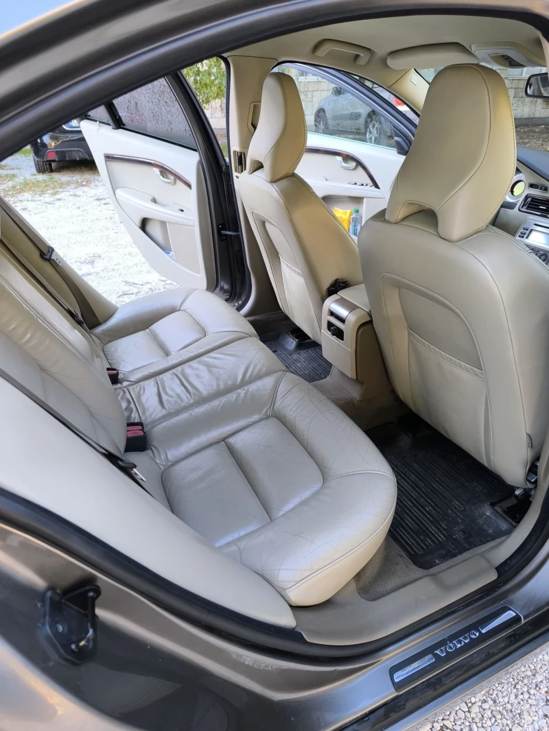 Volvo S80 2.4 D5, снимка 9 - Автомобили и джипове - 52280230