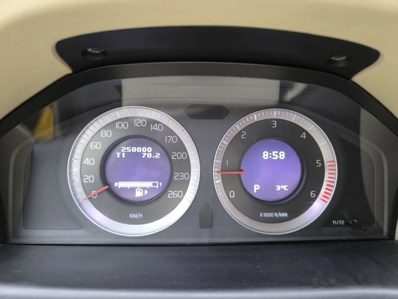 Volvo S80 D5 2010 г. | Автомат Aisin | Поддържан | , снимка 13 - Автомобили и джипове - 52280230