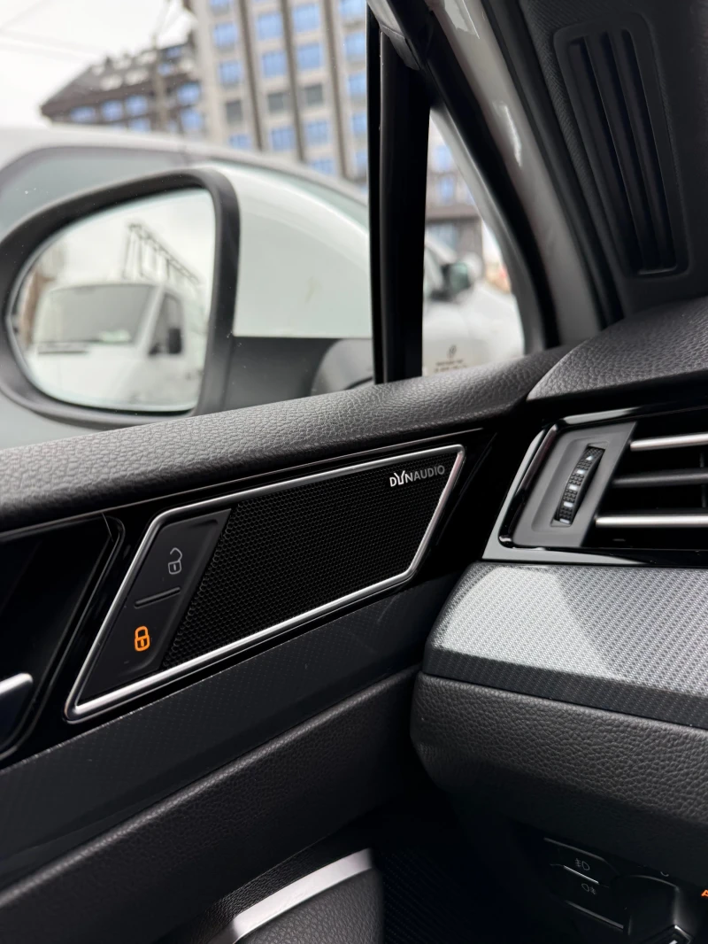 VW Passat 2.0 TSI* R-Line* Dynaudio* Печка, снимка 9 - Автомобили и джипове - 52755187