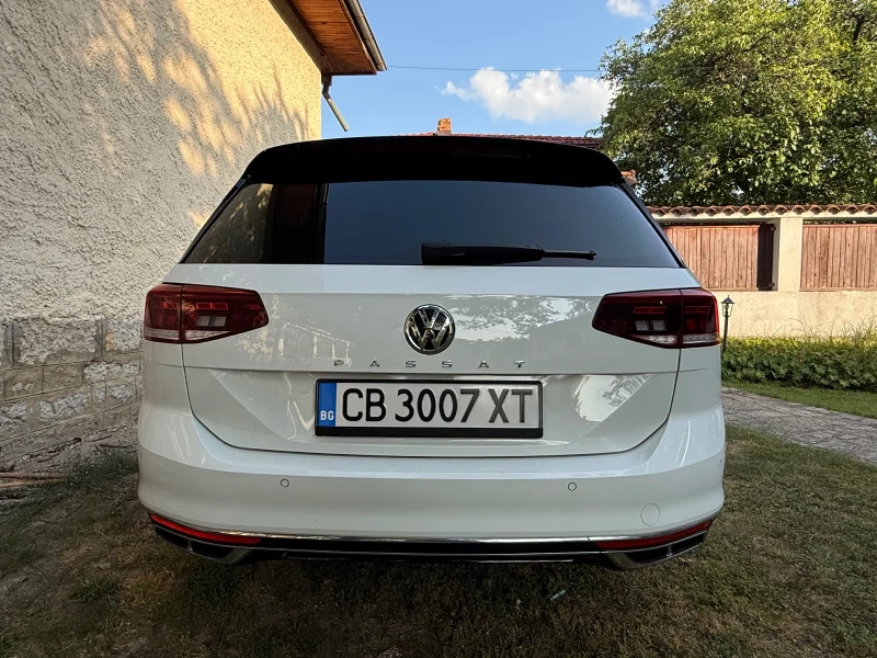 VW Passat 2.0 TSI* R-Line* Dynaudio* Печка, снимка 5 - Автомобили и джипове - 52755187