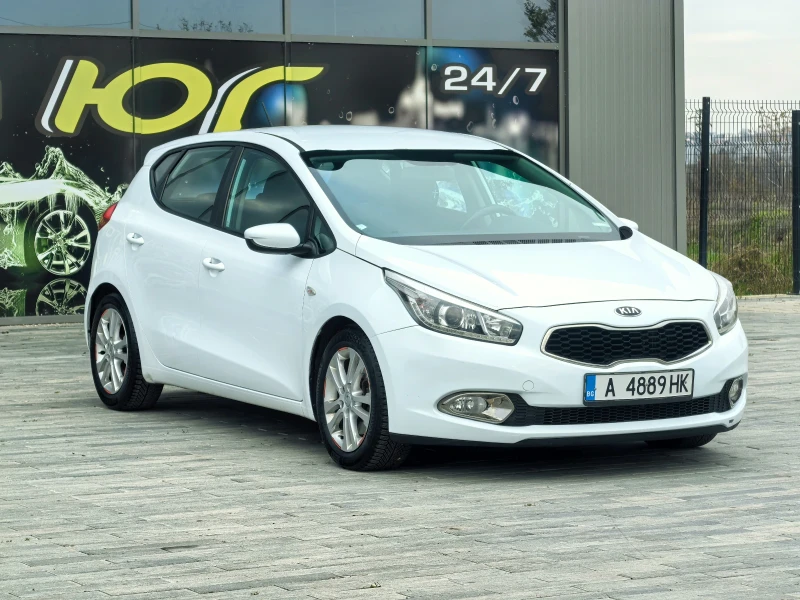 Kia Ceed 1.4 CRDI * 90 к.с, снимка 3 - Автомобили и джипове - 52924760