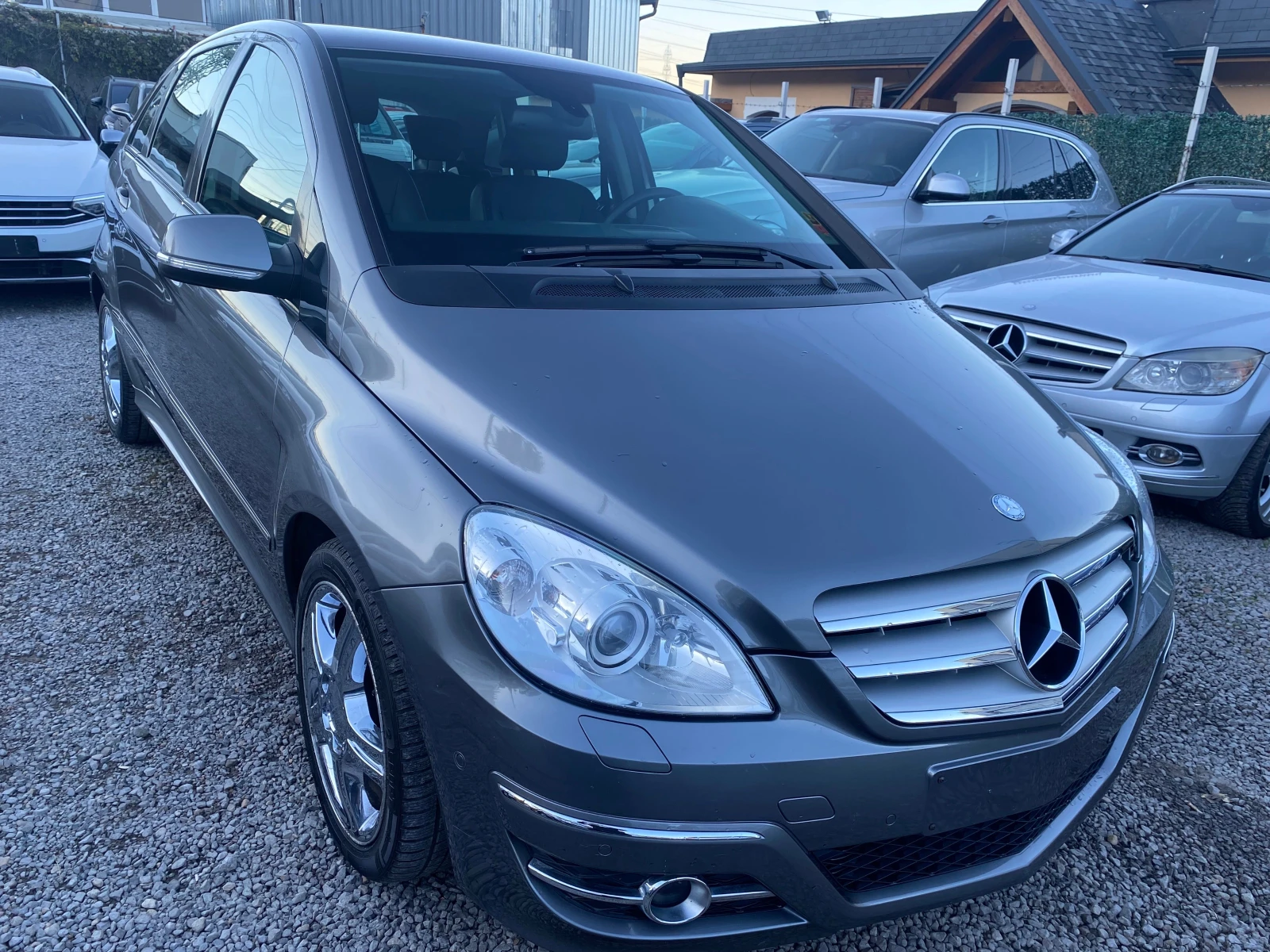 Mercedes-Benz B 200 2.0 136кс NAVI - изображение 2