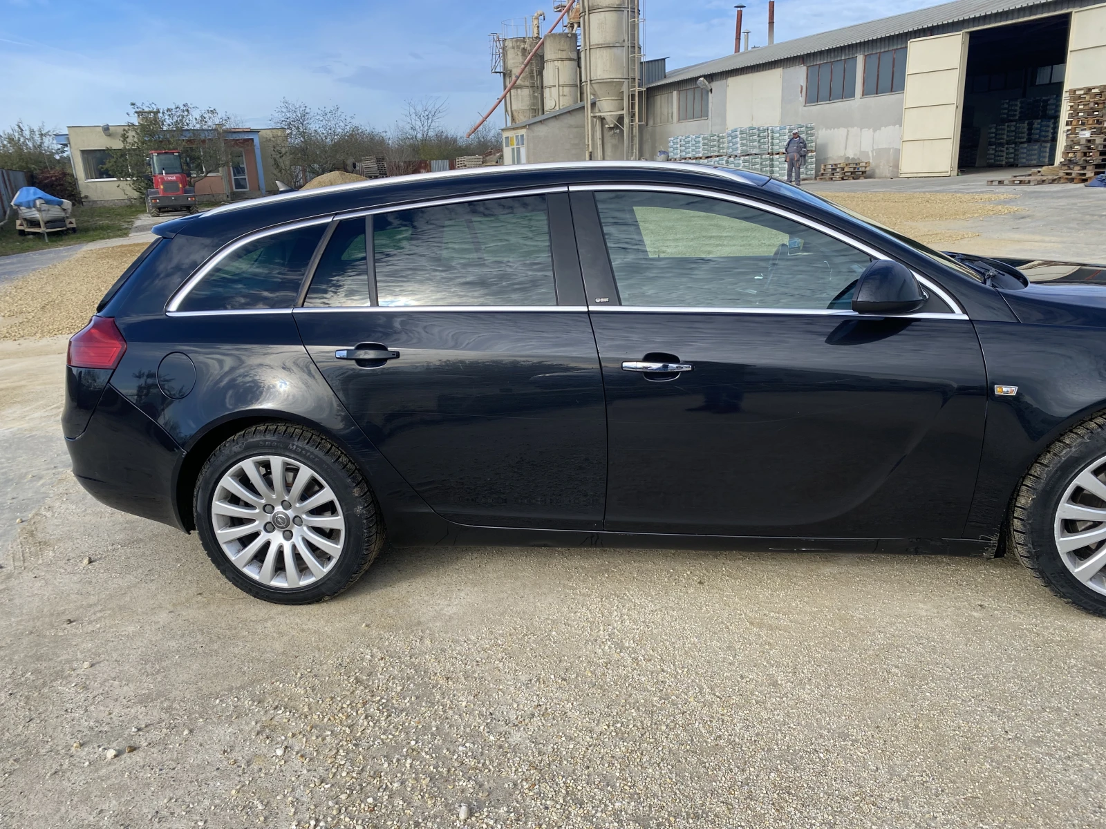 Opel Insignia Sports Turier - изображение 3