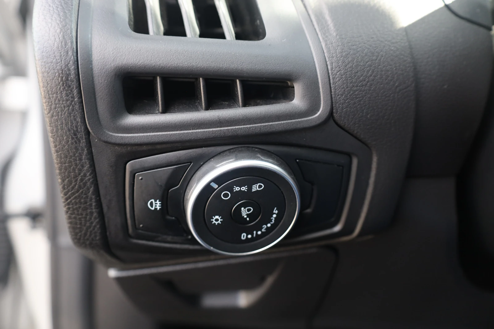 Ford Focus 1.0 EcoBoost Klimatronic Start/Stop MY18 #iCarbg  | Mobile.bg   16