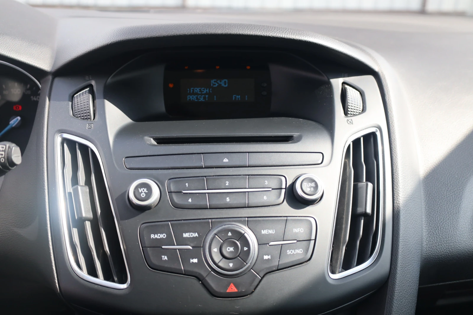 Ford Focus 1.0 EcoBoost Klimatronic Start/Stop MY18 #iCarbg  | Mobile.bg   13