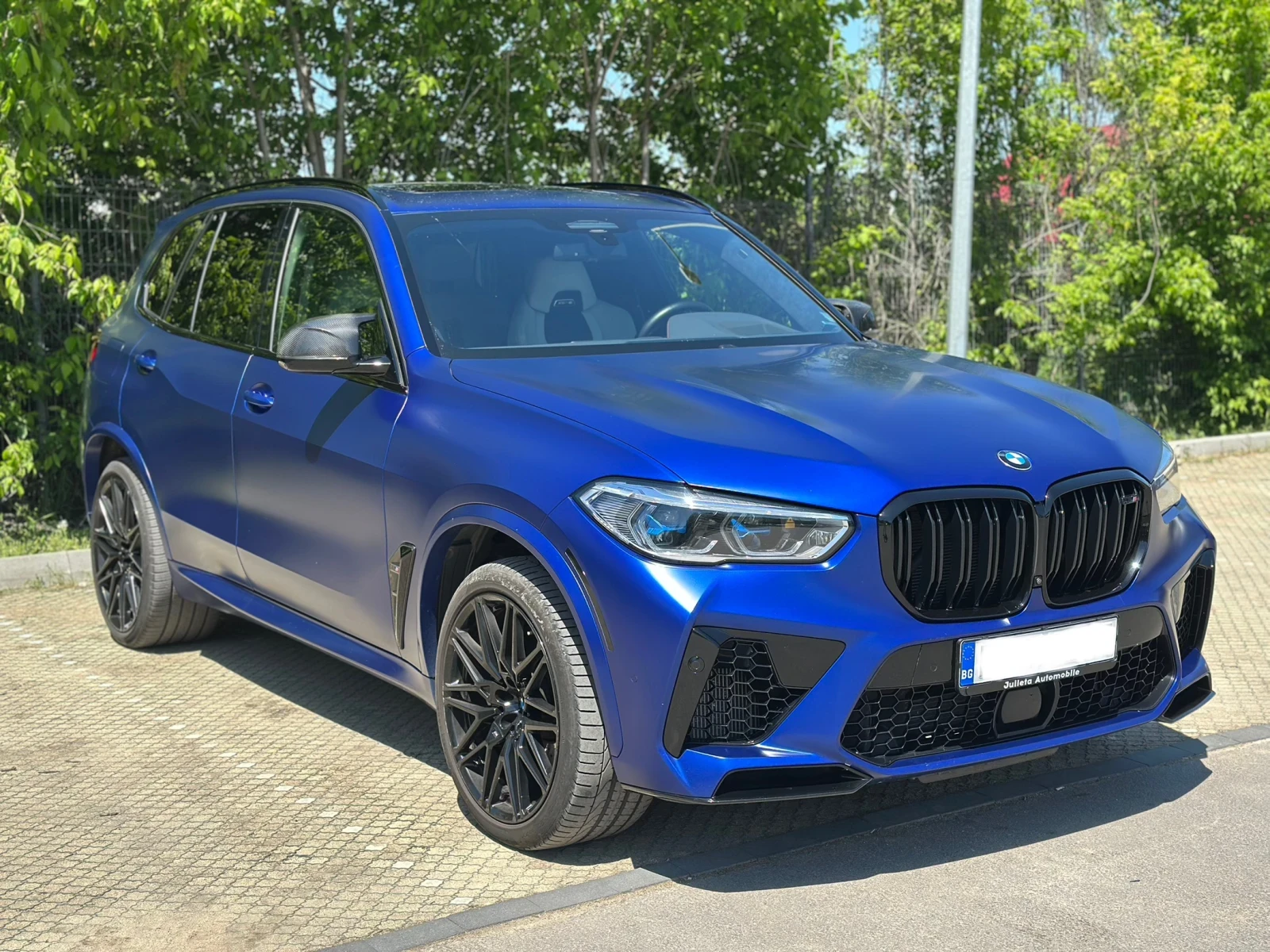BMW X5M Competition Limited Edition 1/250 - изображение 3