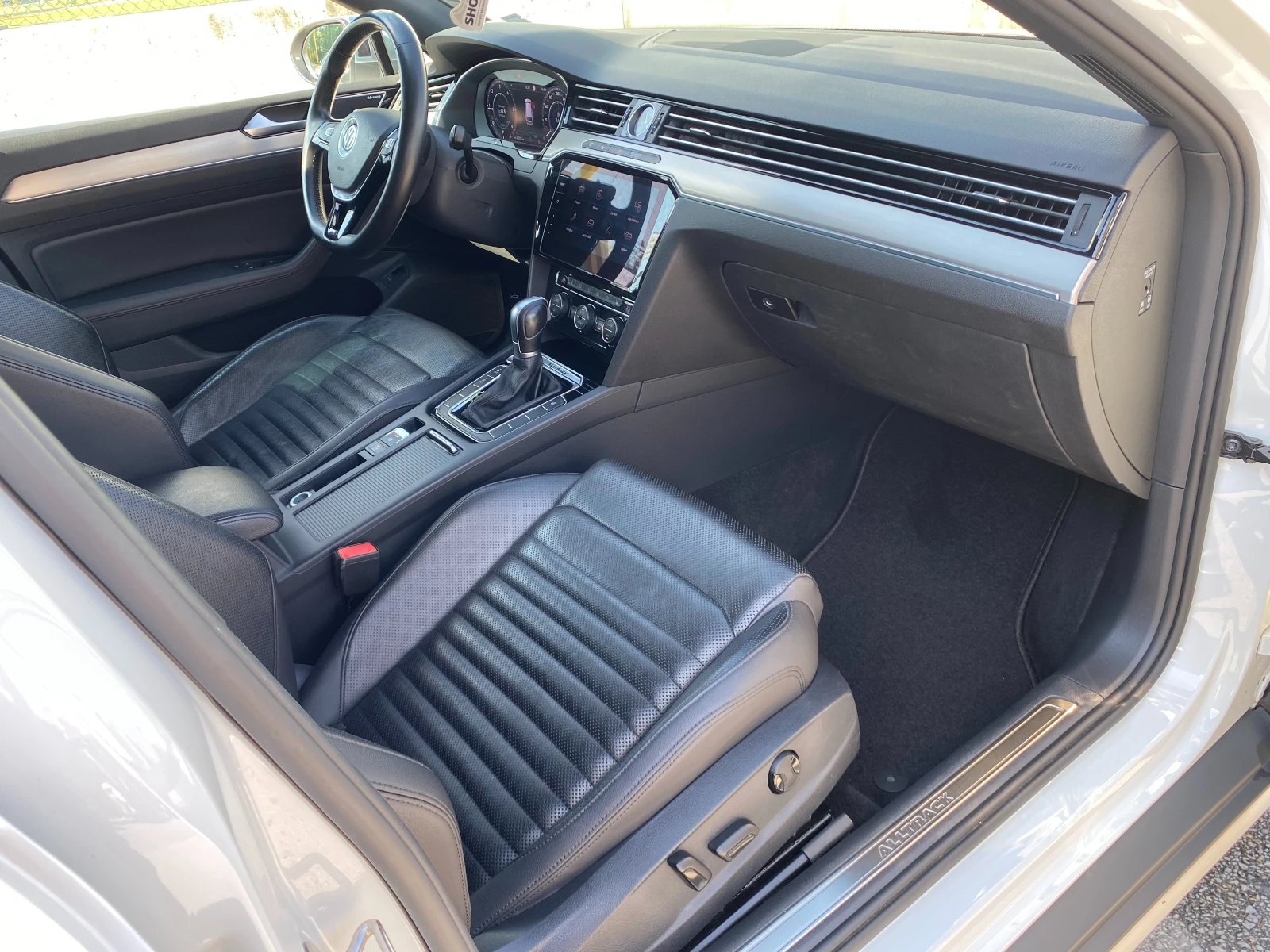 VW Alltrack 2.0 TDI 4x4 240HP - изображение 8