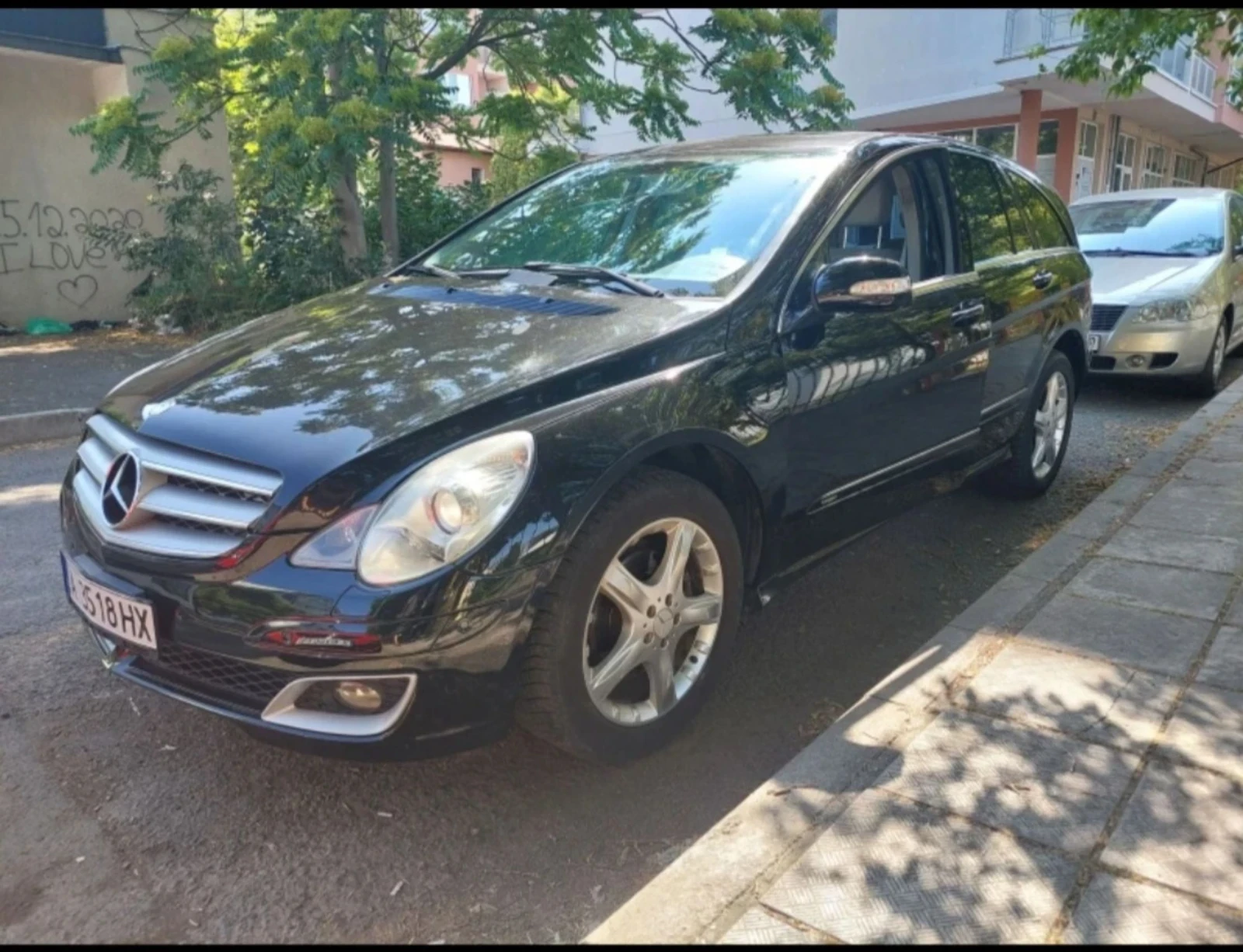 Mercedes-Benz R 350 Газово устройство - изображение 2