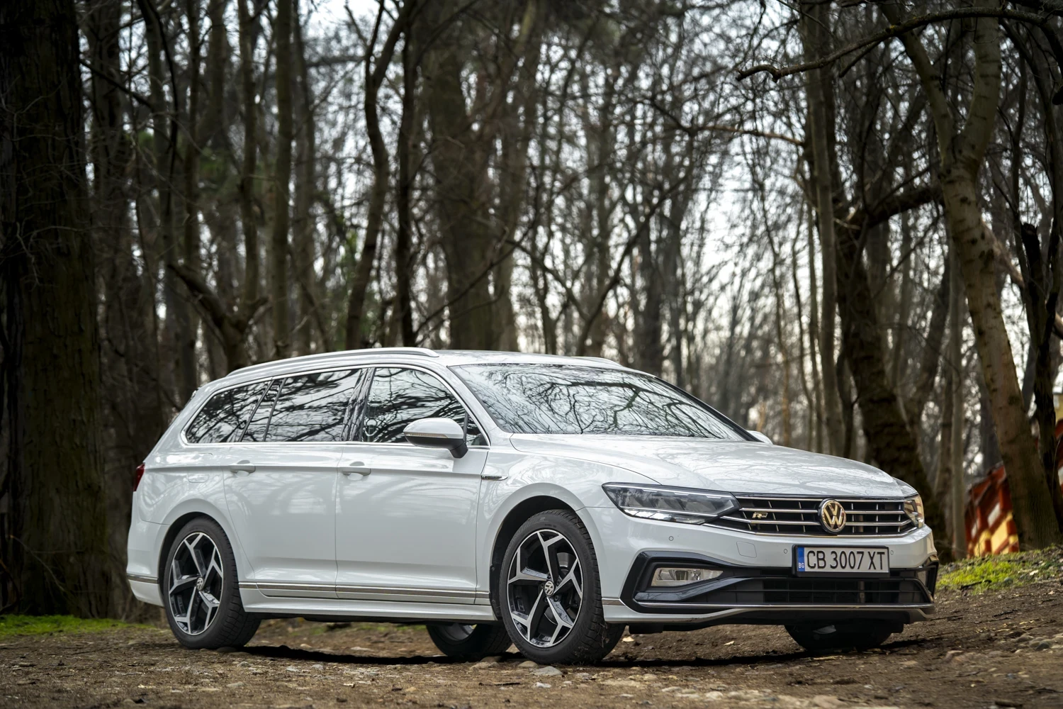 VW Passat 2.0 TSI* R-Line* Dynaudio* Печка* 96к км - изображение 3