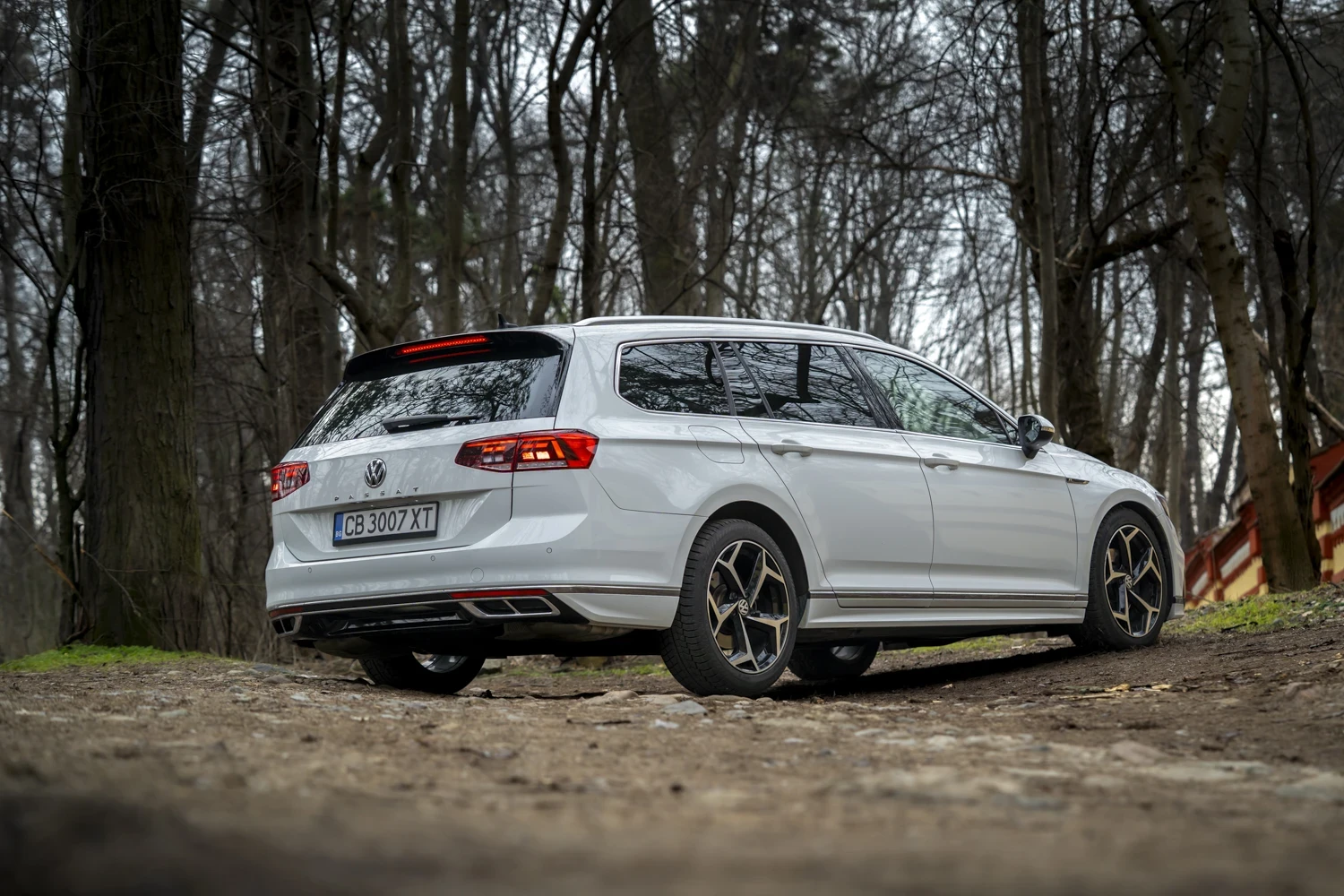 VW Passat 2.0 TSI* R-Line* Dynaudio* Печка* 96к км - изображение 4