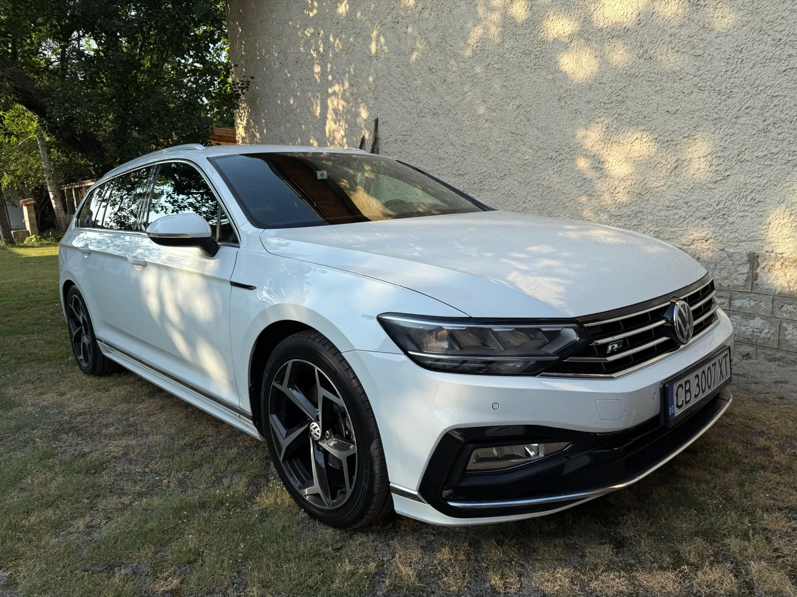 VW Passat 2.0 TSI* R-Line* Dynaudio* ����� | Mobile.bg � ����������� 1