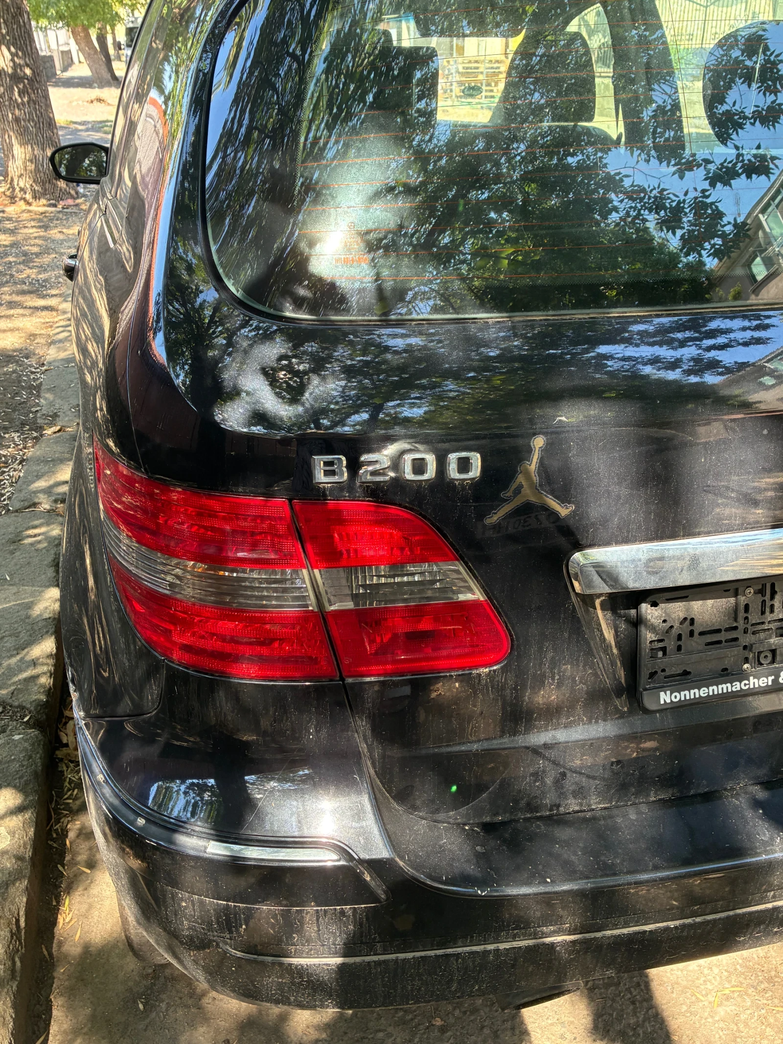 Mercedes-Benz C 200  - изображение 4