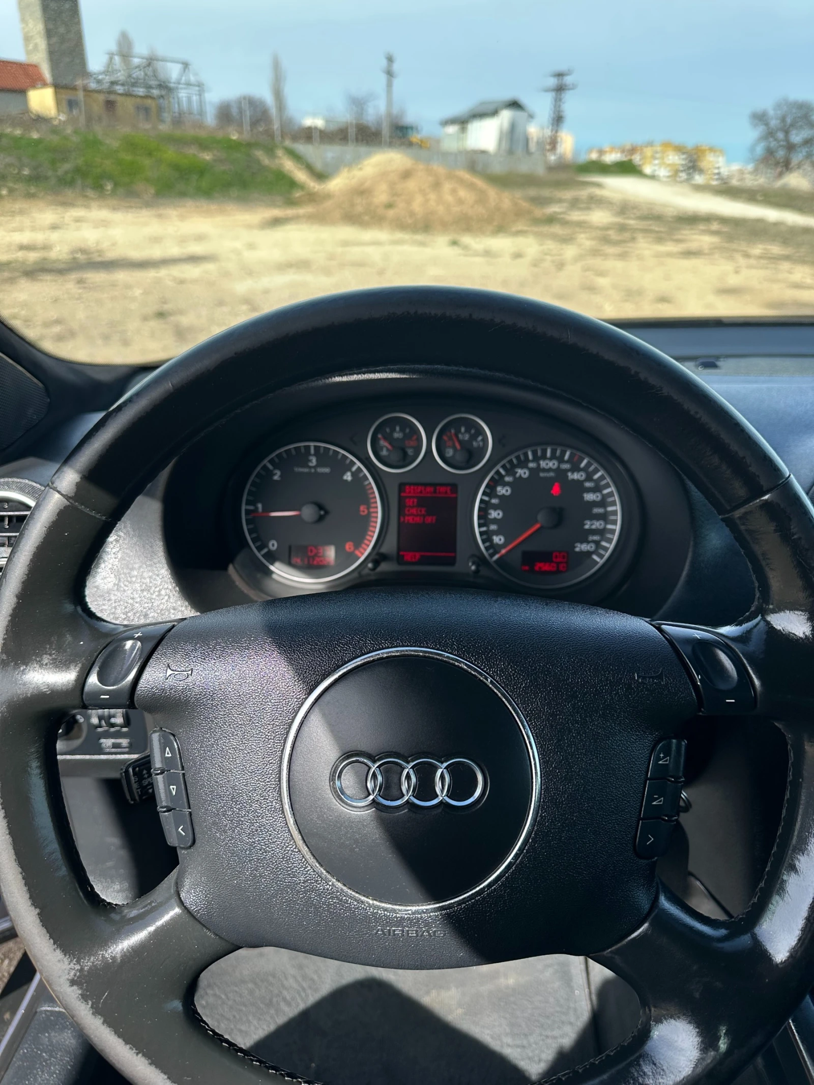 Audi A3 2.0TDI AUTOMATIC, снимка 17 - Автомобили и джипове - 53769100