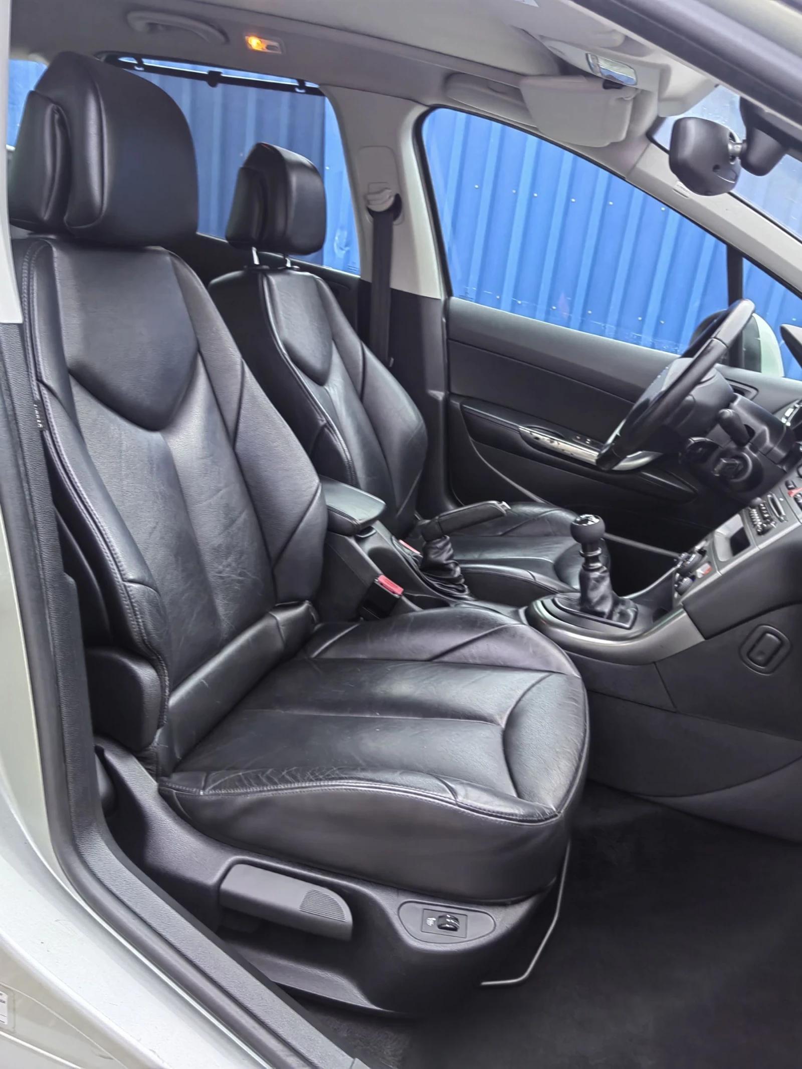 Peugeot 308 2.0HDI Кожа/Панорама/Full, снимка 8 - Автомобили и джипове - 53934993